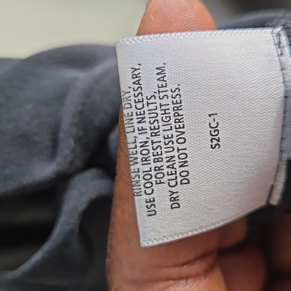 Eileen Fisher black button down sleeveless Dress With Side Slits 100% silk - Picture 6 of 9